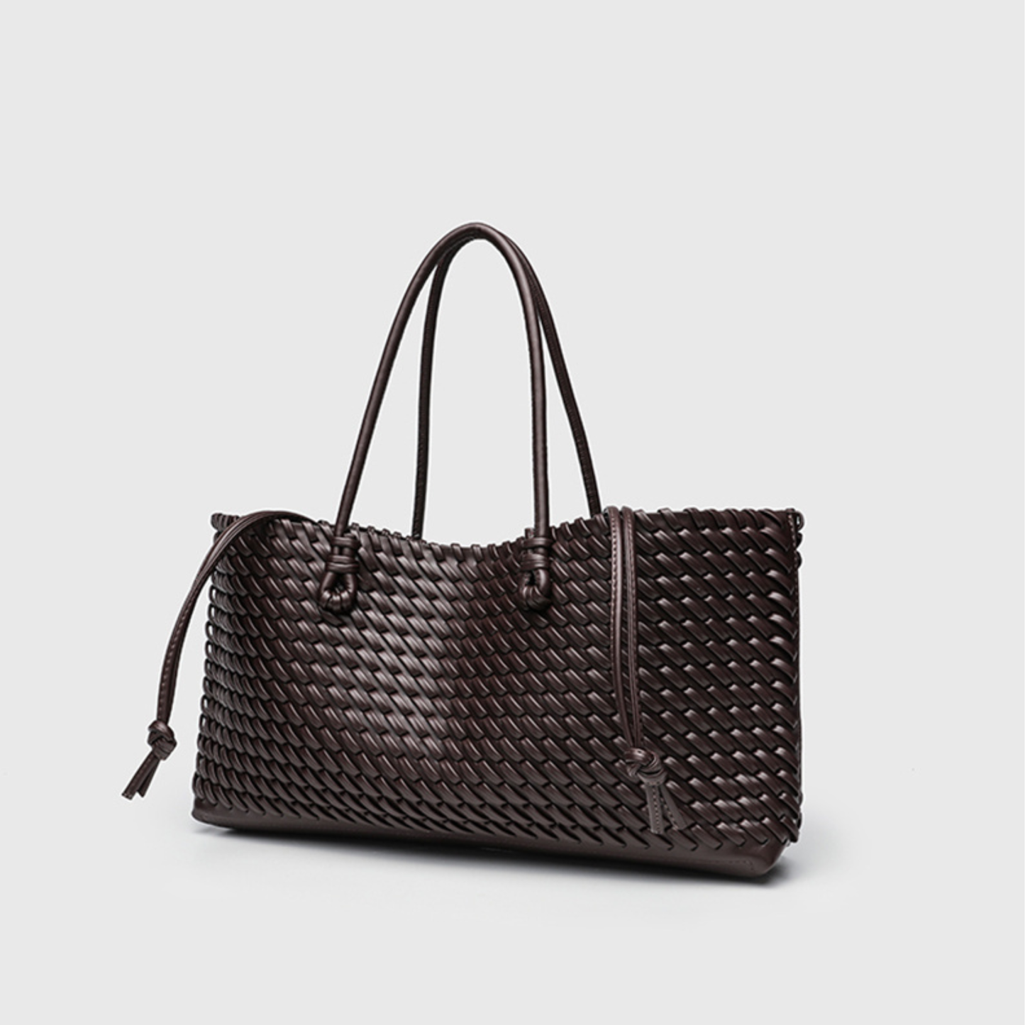 Heritage Interlace Bucket Tote