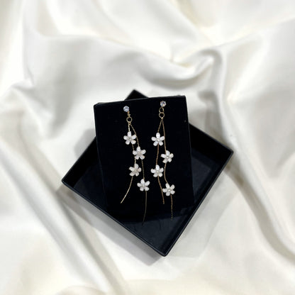 Daffodil Earrings