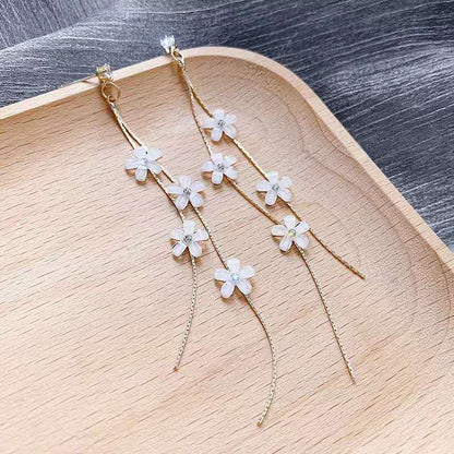 Daffodil Earrings